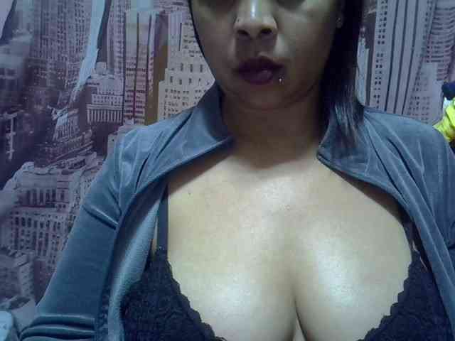 bigass-tits webcam
