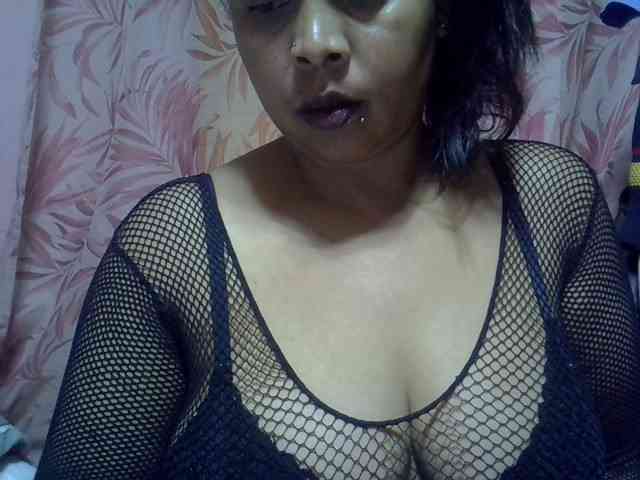 bigass-tits webcam
