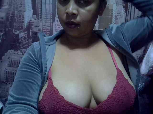 bigass-tits webcam