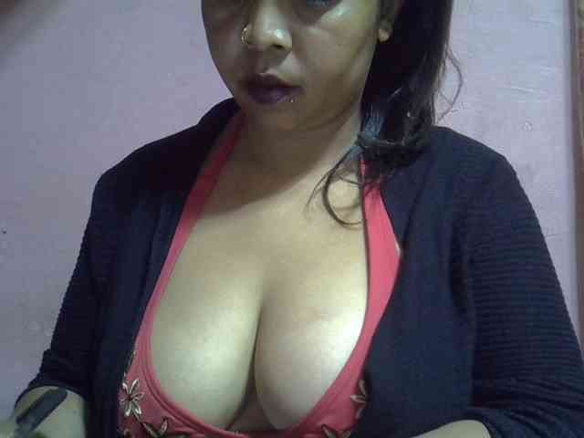 bigass-tits webcam