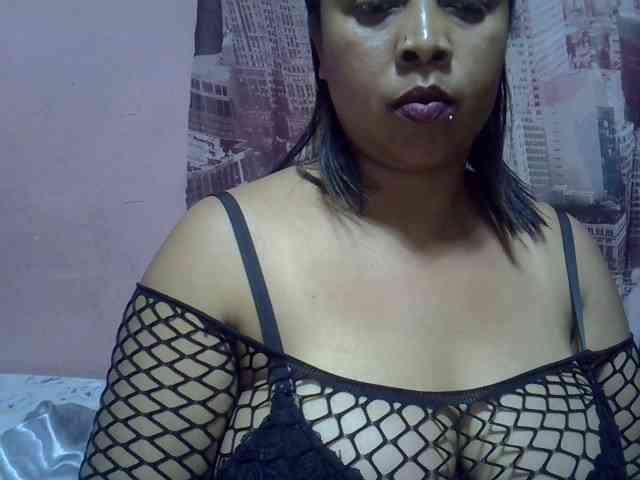 bigass-tits webcam