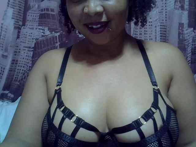 bigass-tits webcam