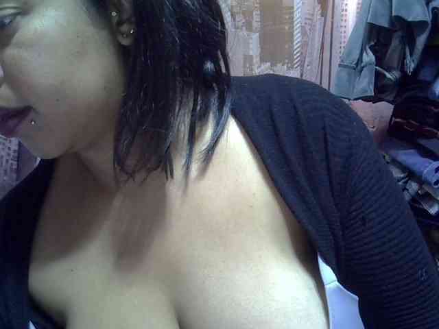 bigass-tits webcam