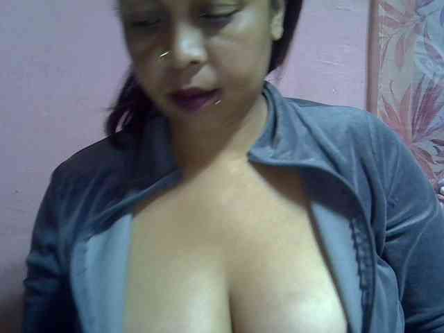 bigass-tits webcam