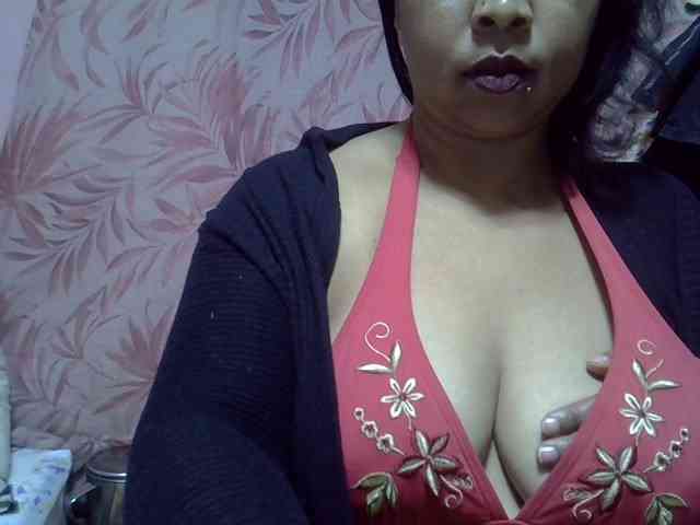 bigass-tits webcam