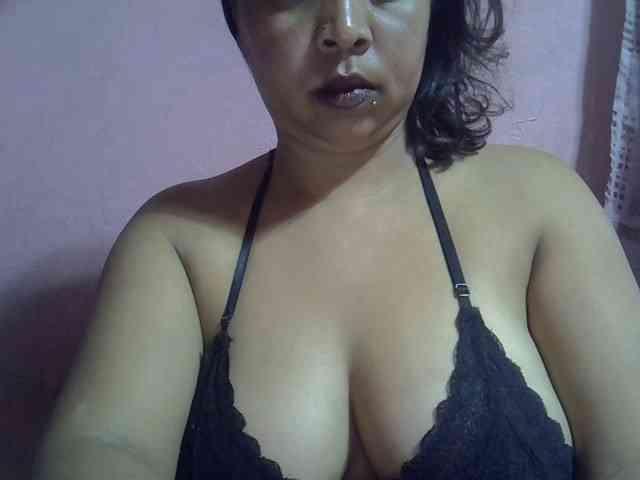 bigass-tits webcam