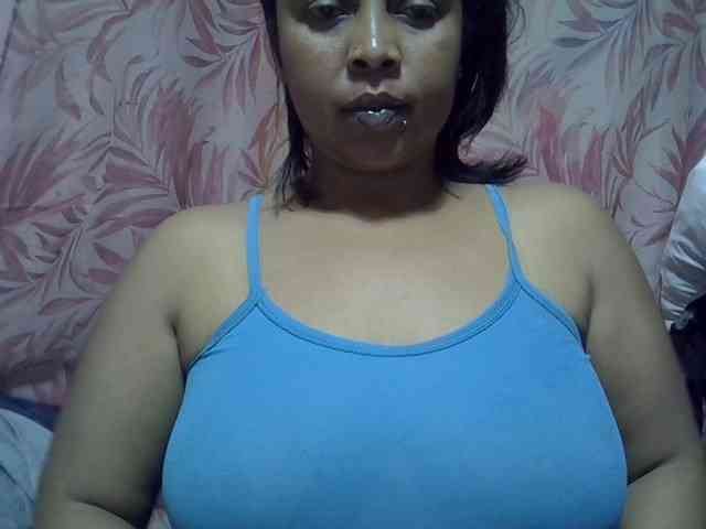 bigass-tits webcam