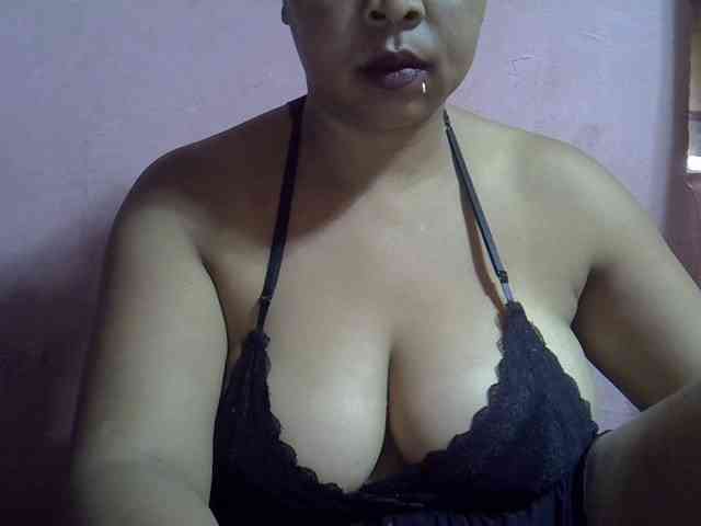 bigass-tits webcam
