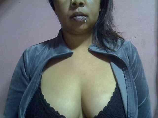bigass-tits webcam