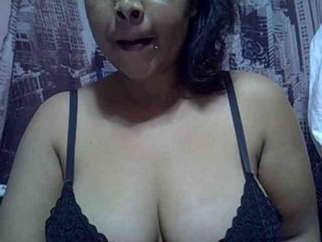 bigass-tits webcam