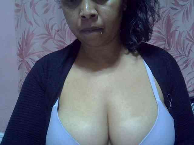 bigass-tits webcam