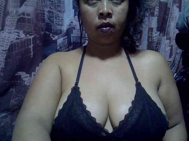 bigass-tits webcam