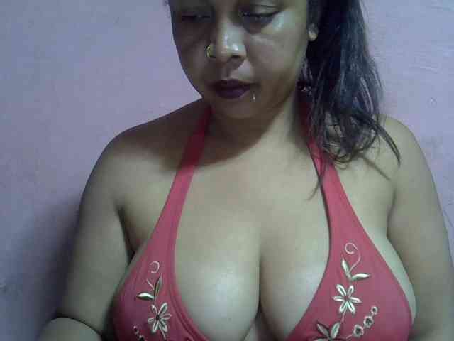 bigass-tits webcam