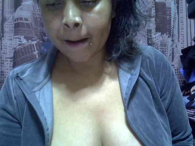 bigass-tits webcam