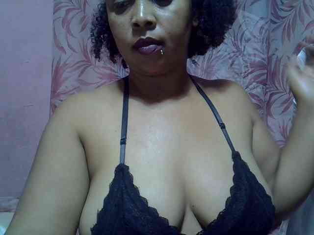 bigass-tits webcam