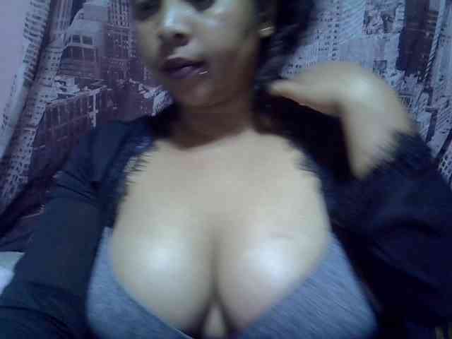 bigass-tits webcam
