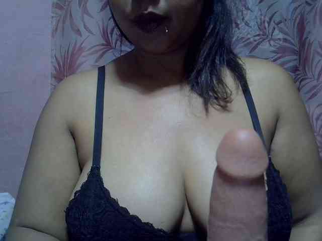 bigass-tits webcam