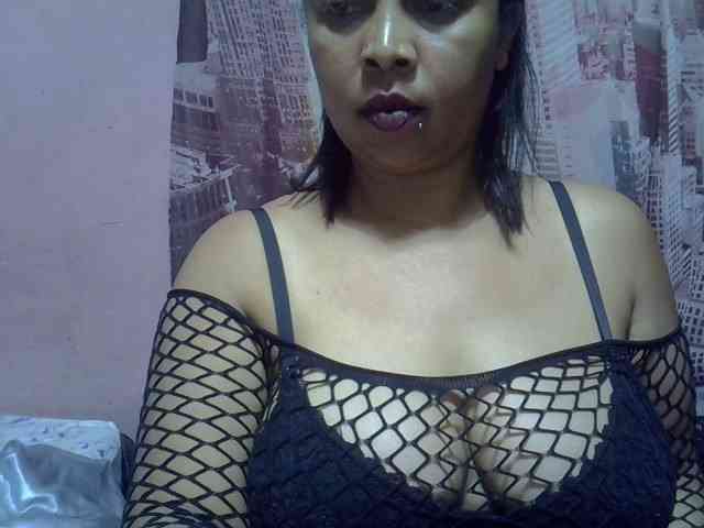 bigass-tits webcam