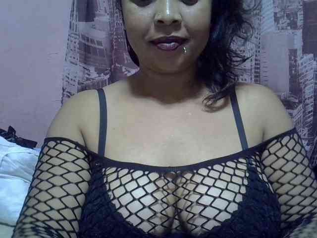 bigass-tits webcam