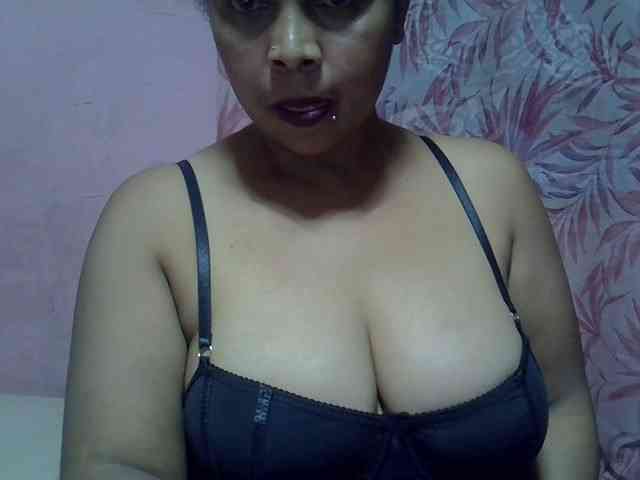 bigass-tits webcam