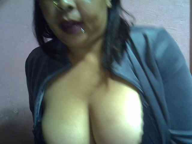 bigass-tits webcam
