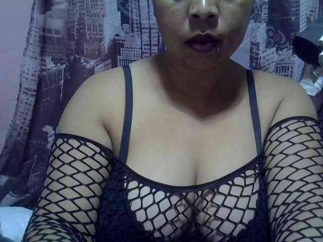 bigass-tits webcam