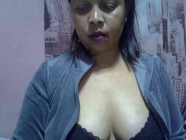 bigass-tits webcam