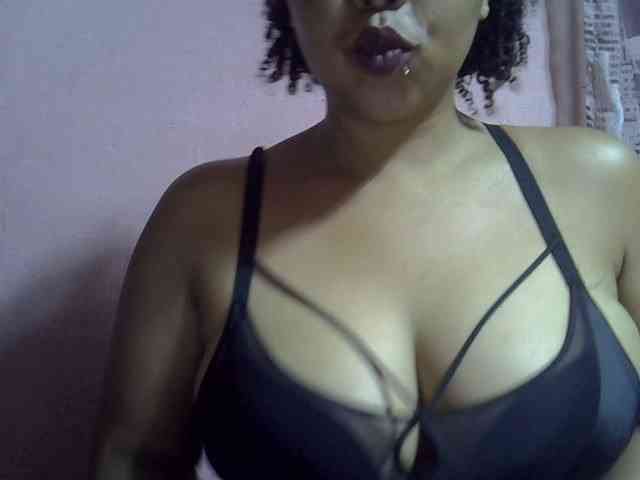 bigass-tits webcam