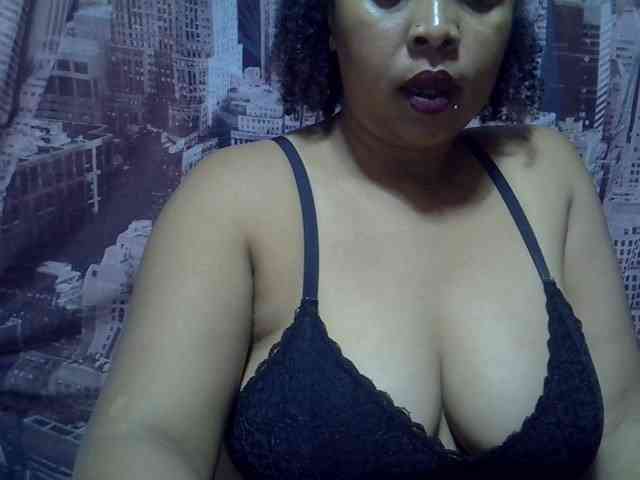 bigass-tits webcam