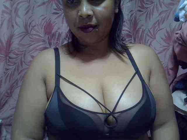 bigass-tits webcam