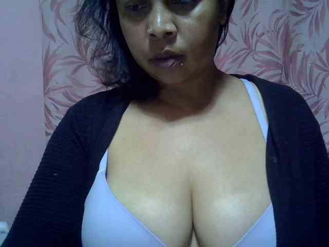 bigass-tits webcam
