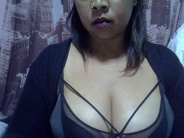 bigass-tits bigass-tits