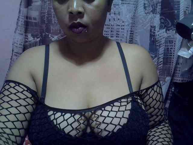 bigass-tits webcam