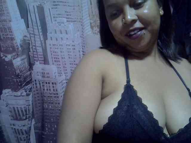 bigass-tits webcam
