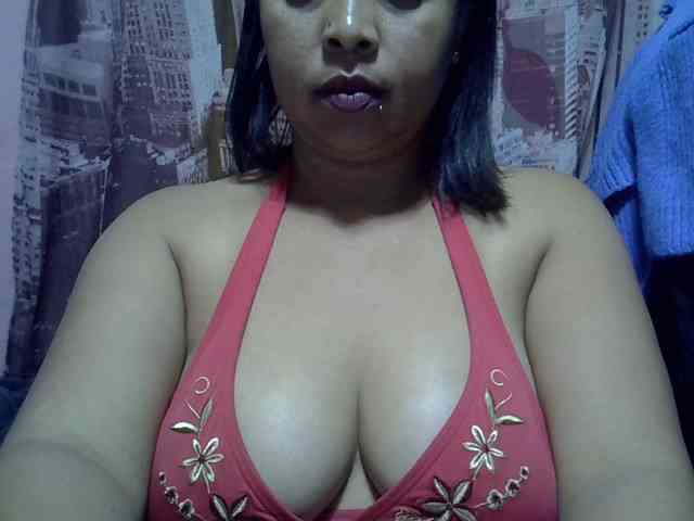 bigass-tits webcam