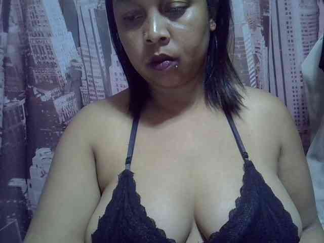 bigass-tits webcam