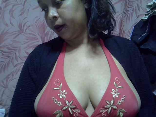 bigass-tits webcam