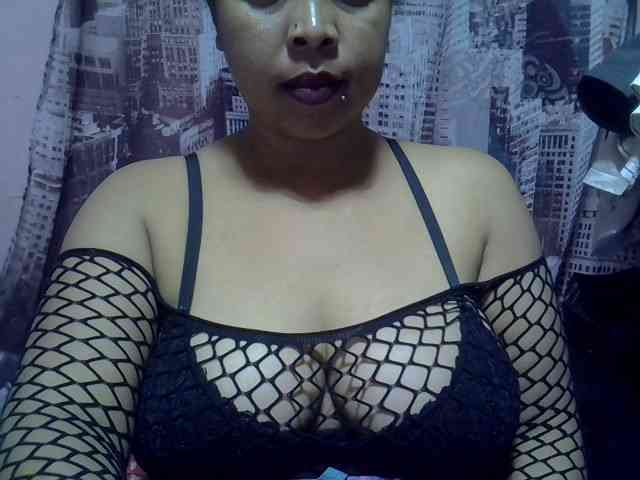 bigass-tits webcam