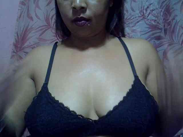 bigass-tits webcam