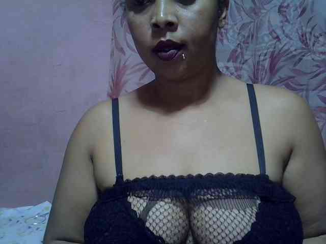 bigass-tits webcam