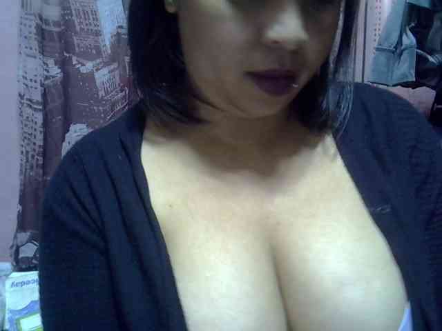 bigass-tits webcam