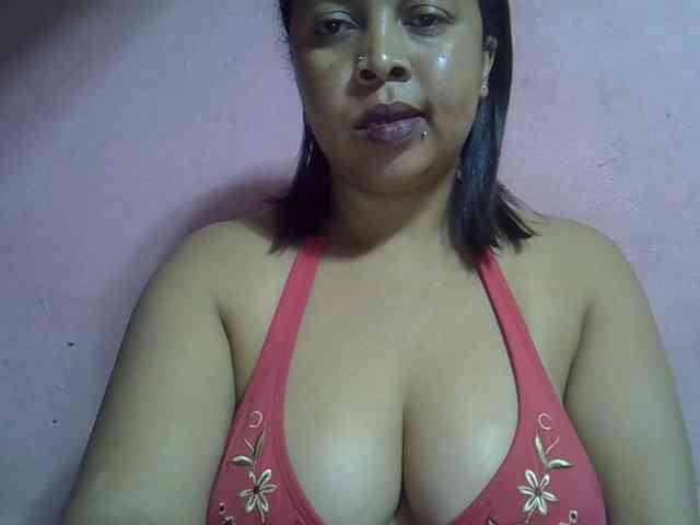 bigass-tits webcam