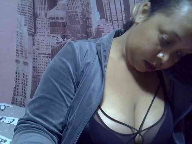bigass-tits webcam