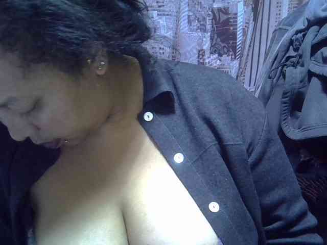 bigass-tits webcam