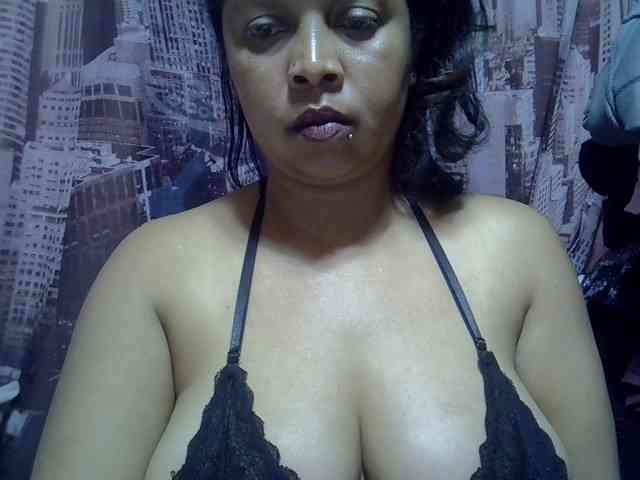 bigass-tits webcam