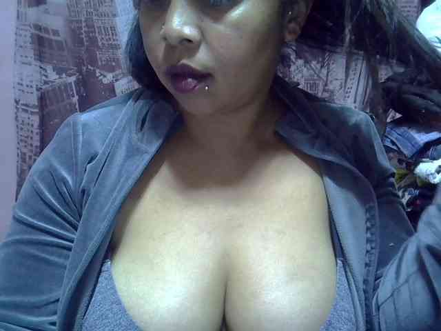 bigass-tits webcam