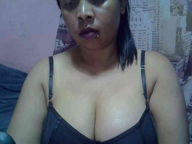 bigass-tits webcam