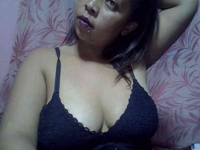 bigass-tits webcam