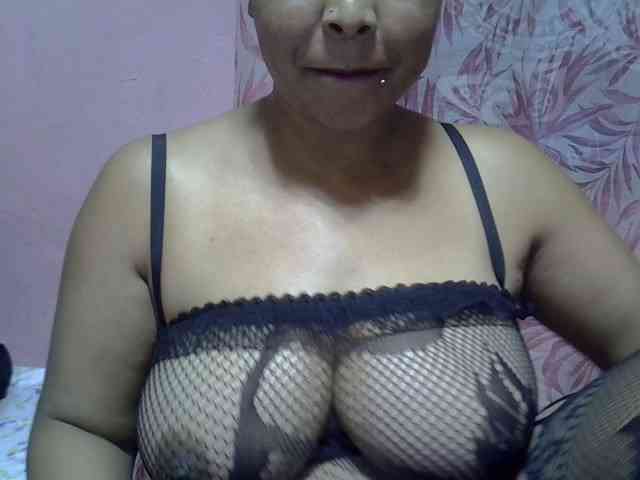 bigass-tits webcam