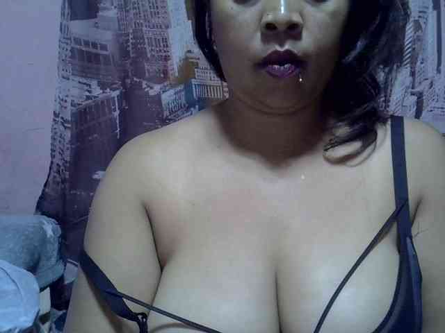 bigass-tits webcam